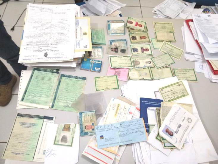 Documentos apreendidos