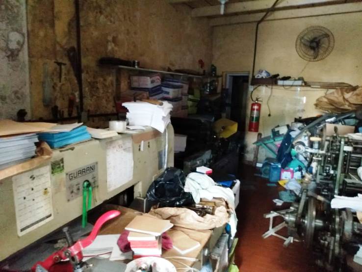 Gráfica alvo da polícia