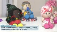  Casa Acolher mantém projeto de bonecas artesanais para manter funcionamento