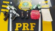 PRF apreende armas, drogas e documentos falsos no bairro Estiva