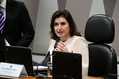 Reforma da Previdência deve ser votada em 2º  turno na terça (22)