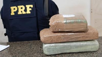 PRF apreende maconha em veículo na BR-135 no MA