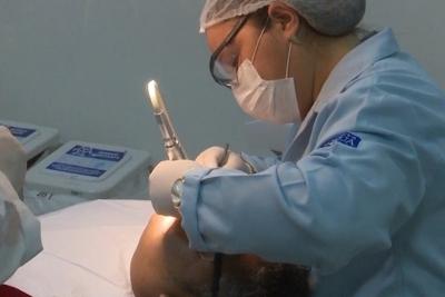 Saúde bucal também pode ser prejudicada pela Covid.