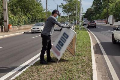 Prefeitura intensifica ações para combater poluição visual na capital