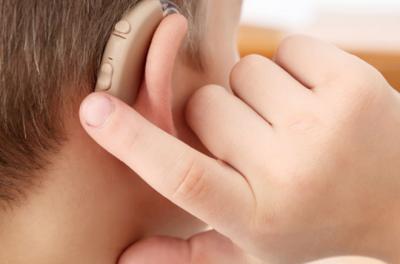 MEC cria grupo para formular políticas para alfabetização de surdos