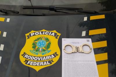 PRF cumpre mandado de prisão por roubo na BR-316