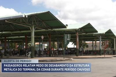Usuários temem queda de estrutura do terminal Cohab em São Luís