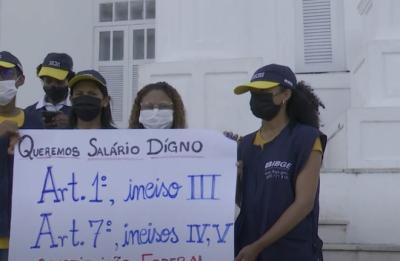 Recenseadores do censo 2022 entram em greve por melhores condições 