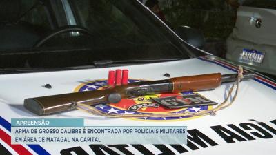 Arma de grosso calibre é encontrada por PMs na Cidade Operária